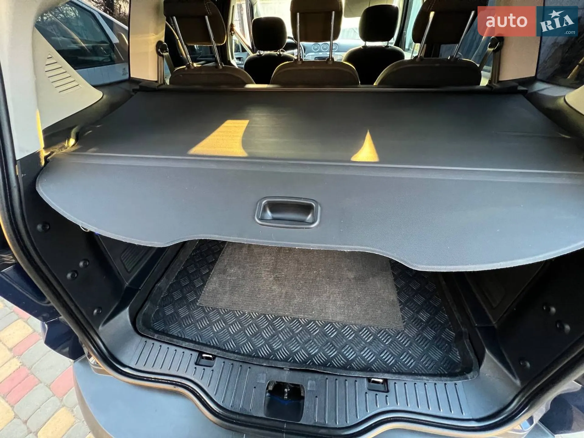 Ford S-Max 2011 VIN WF0SXXGBWSBE04989 фото оголошення 83 з 112