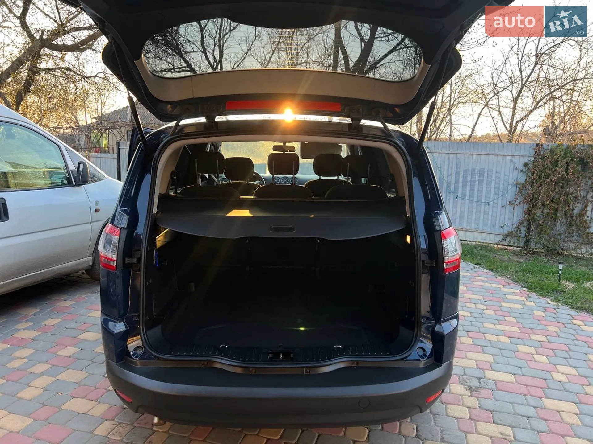Ford S-Max 2011 VIN WF0SXXGBWSBE04989 фото оголошення 88 з 112