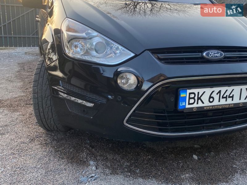 Мінівен Ford S-Max 2010 в Дубні