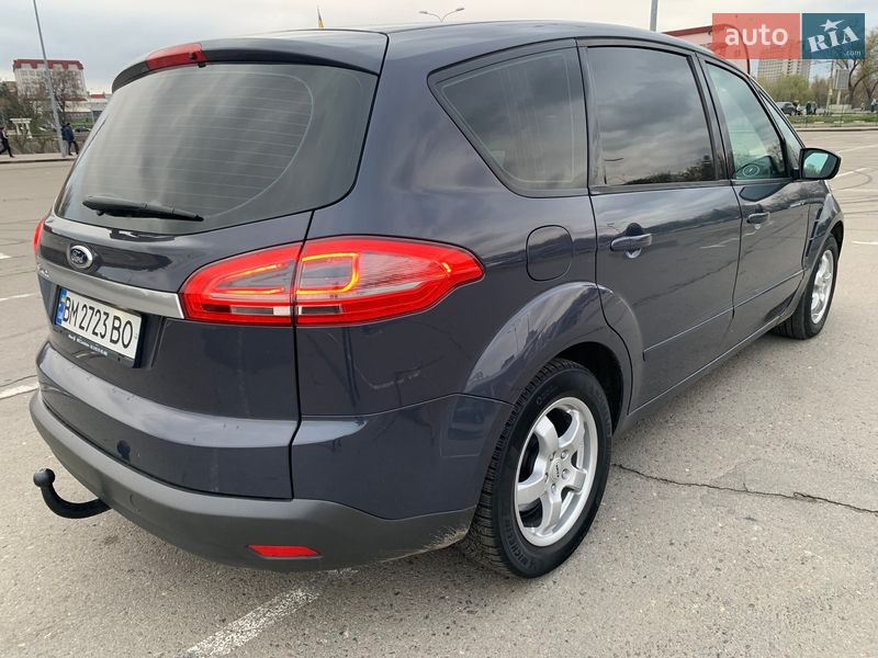 Минивэн Ford S-Max 2011 в Сумах