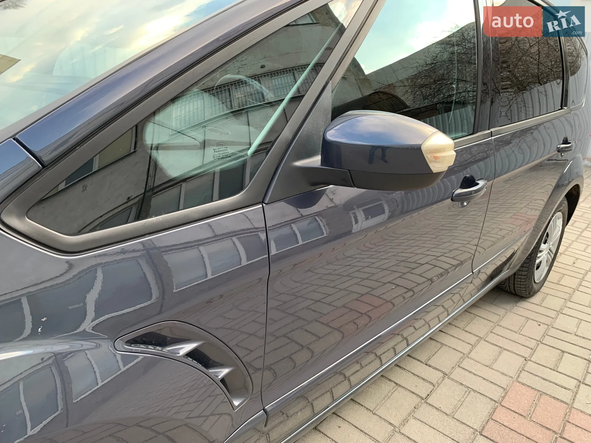 2011 Ford S-MAX - мініатюра 17