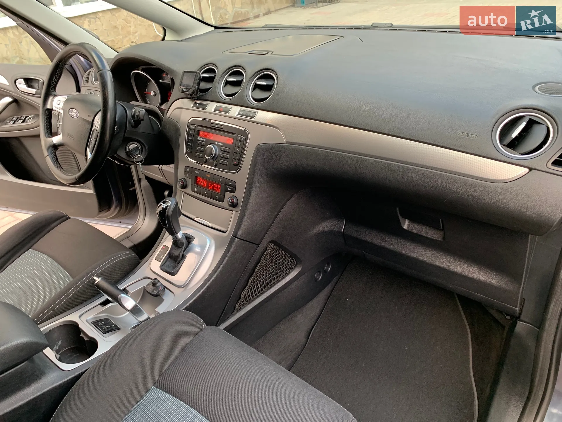 2011 Ford S-MAX - мініатюра 22