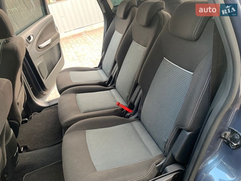 Минивэн Ford S-Max 2011 в Сумах