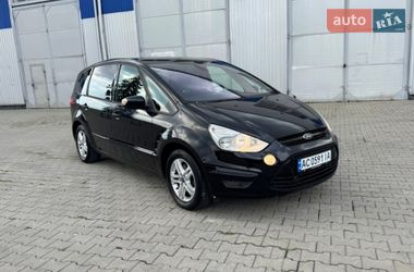 Мінівен Ford S-Max 2011 в Чернівцях