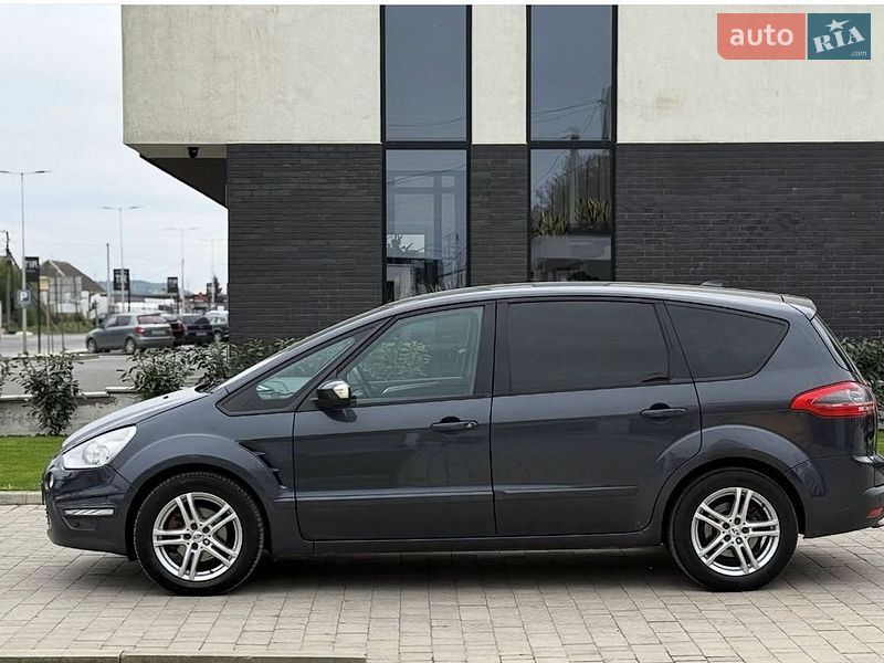 Минивэн Ford S-Max 2010 в Ужгороде