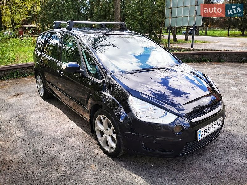Минивэн Ford S-Max 2006 в Хмельнике