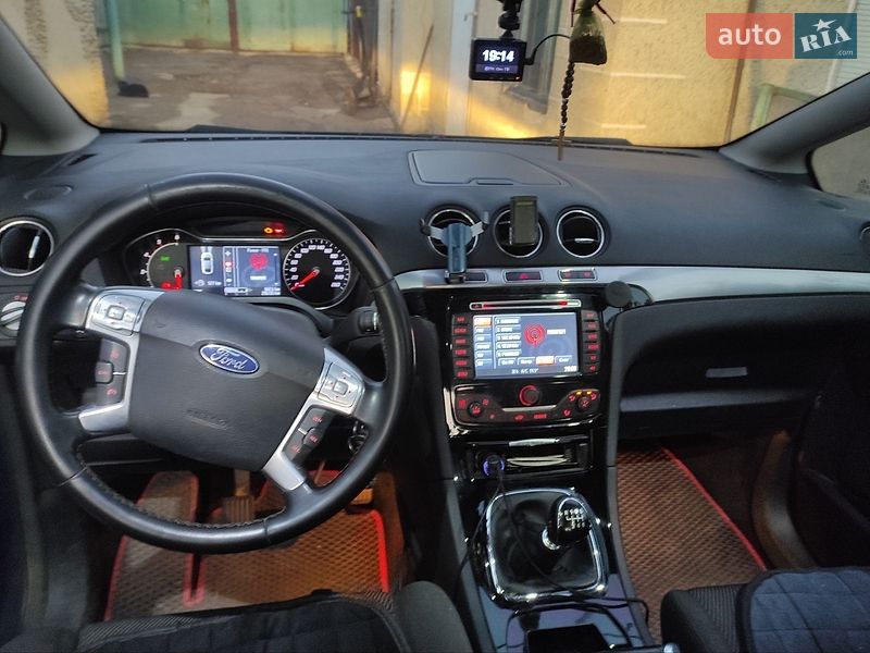Минивэн Ford S-Max 2011 в Коблеве