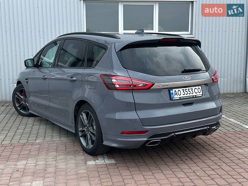 Минивэн Ford S-Max 2019 в Мукачево