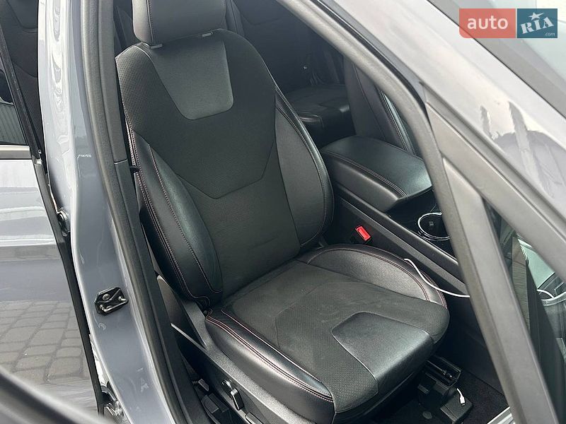 Минивэн Ford S-Max 2019 в Мукачево
