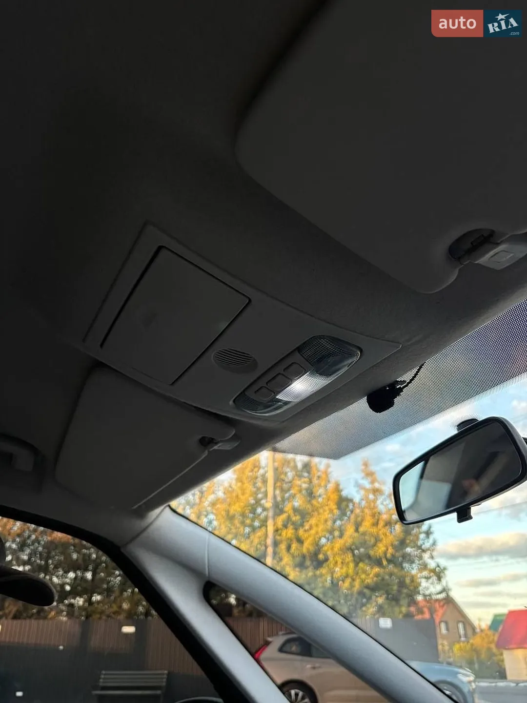 2011 Ford S-MAX - мініатюра 22