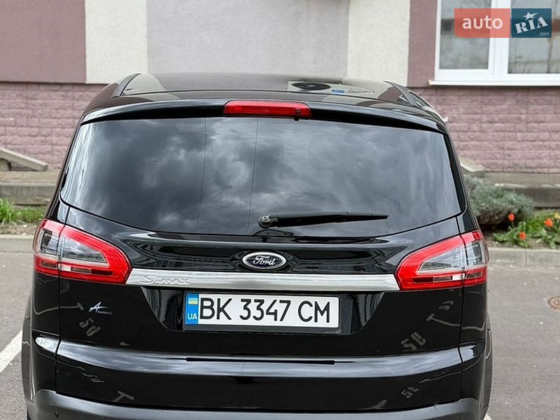 Минивэн Ford S-Max 2012 в Ровно