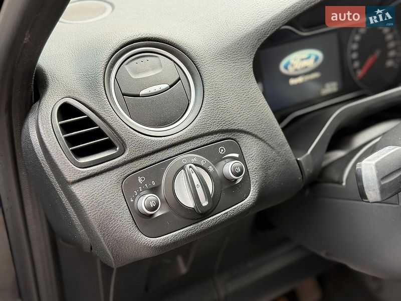 Минивэн Ford S-Max 2012 в Ровно