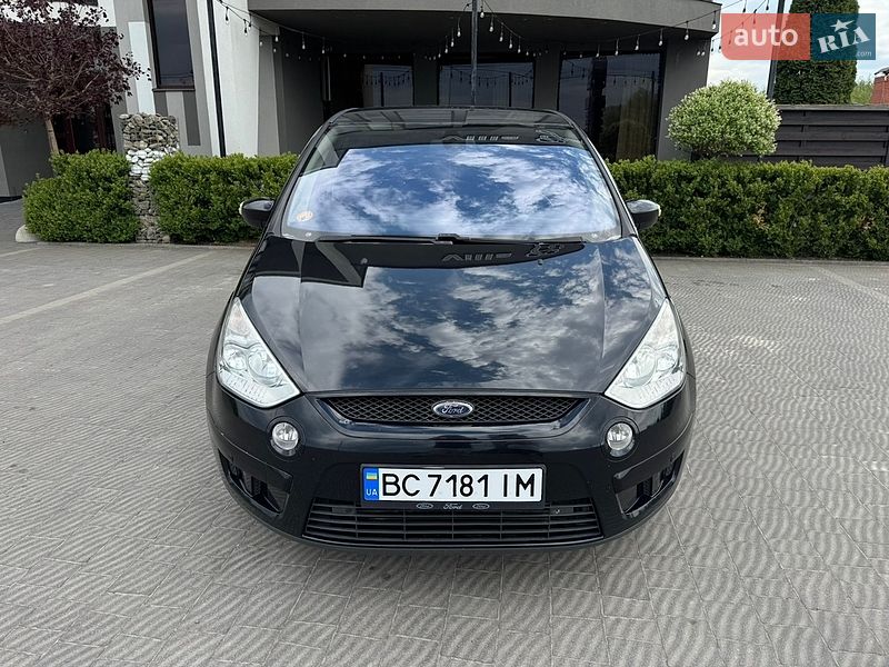 Минивэн Ford S-Max 2009 в Стрые