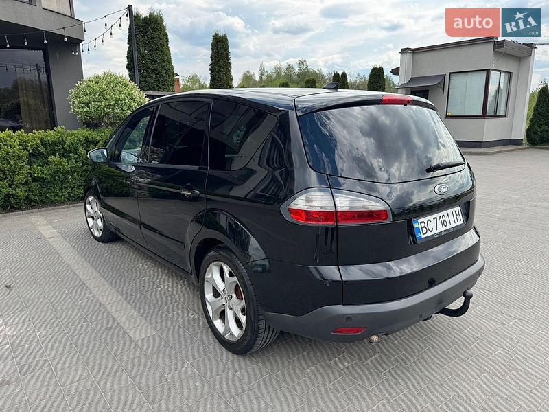 Минивэн Ford S-Max 2009 в Стрые