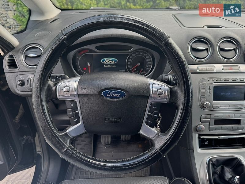 Минивэн Ford S-Max 2009 в Стрые