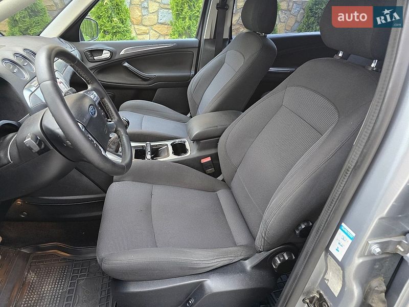 Минивэн Ford S-Max 2009 в Ивано-Франковске