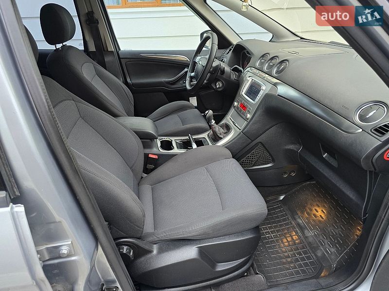 Минивэн Ford S-Max 2009 в Ивано-Франковске