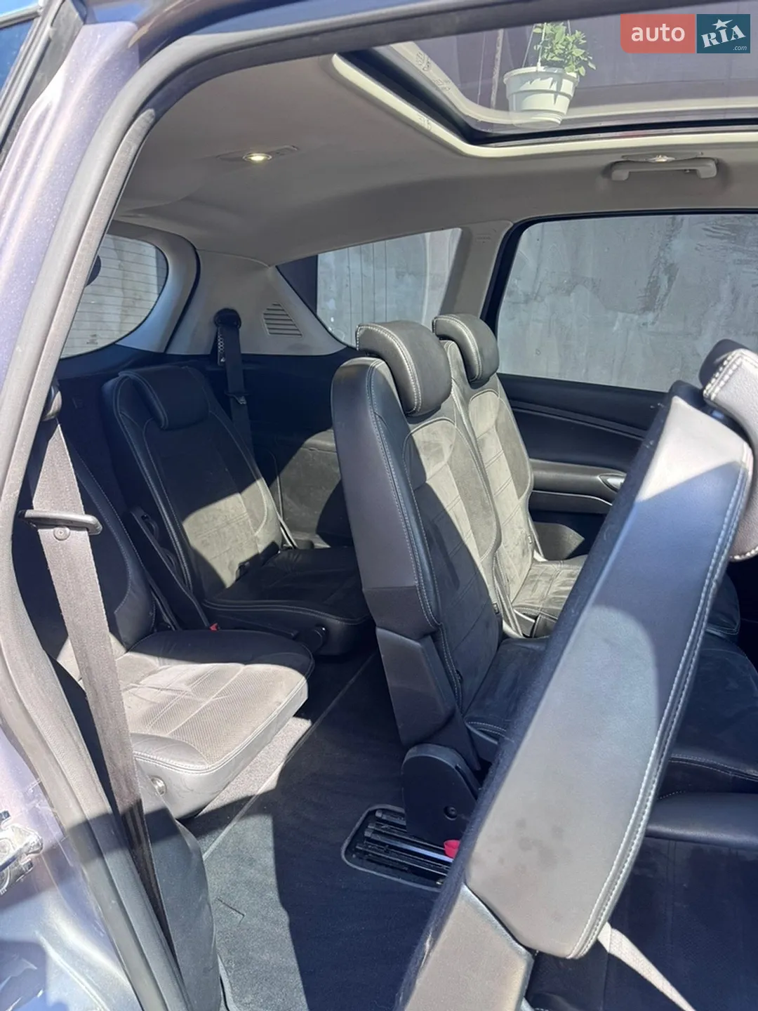 2013 Ford S-MAX - мініатюра 21