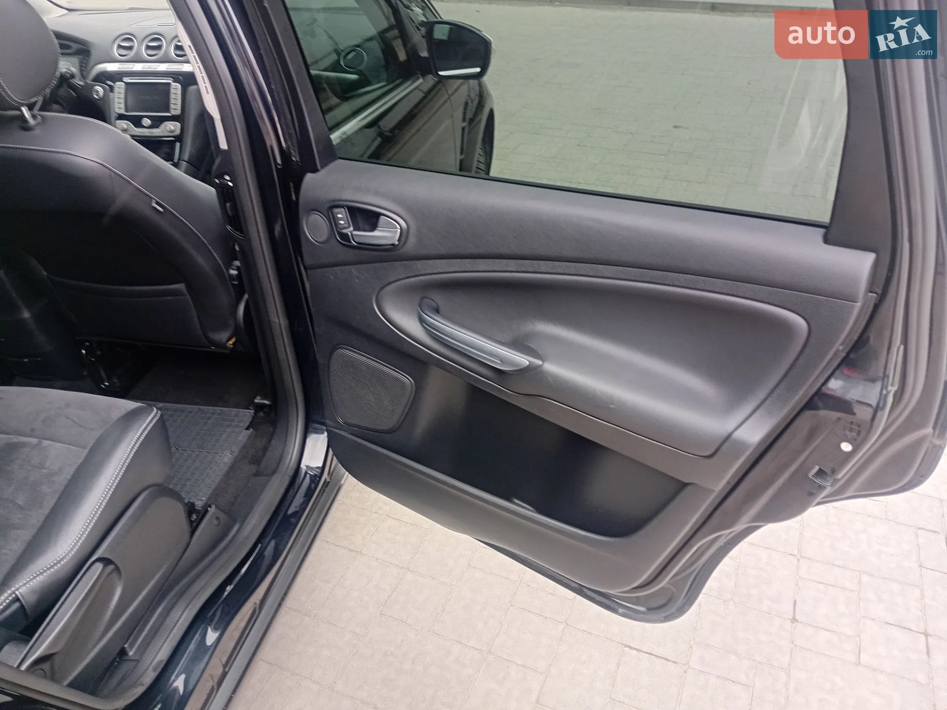 2011 Ford S-MAX - мініатюра 9