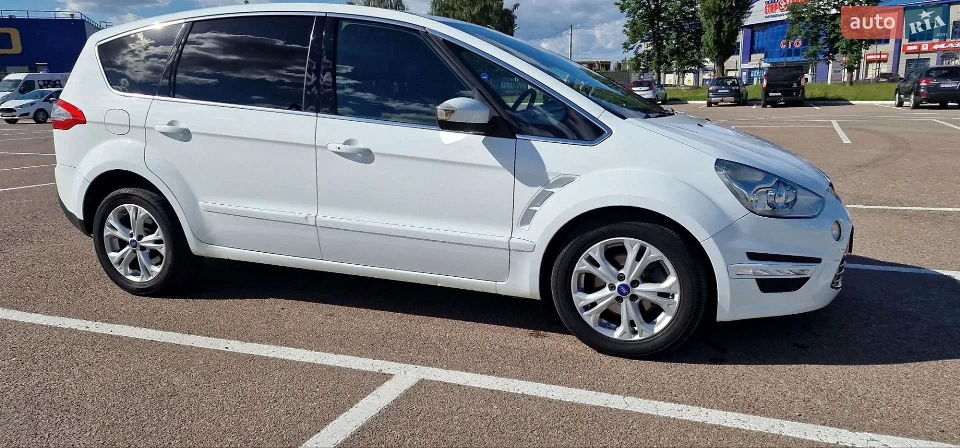 Ford S-Max 2014 VIN WF0SXXGBWSEB00652 фото оголошення 5 з 38