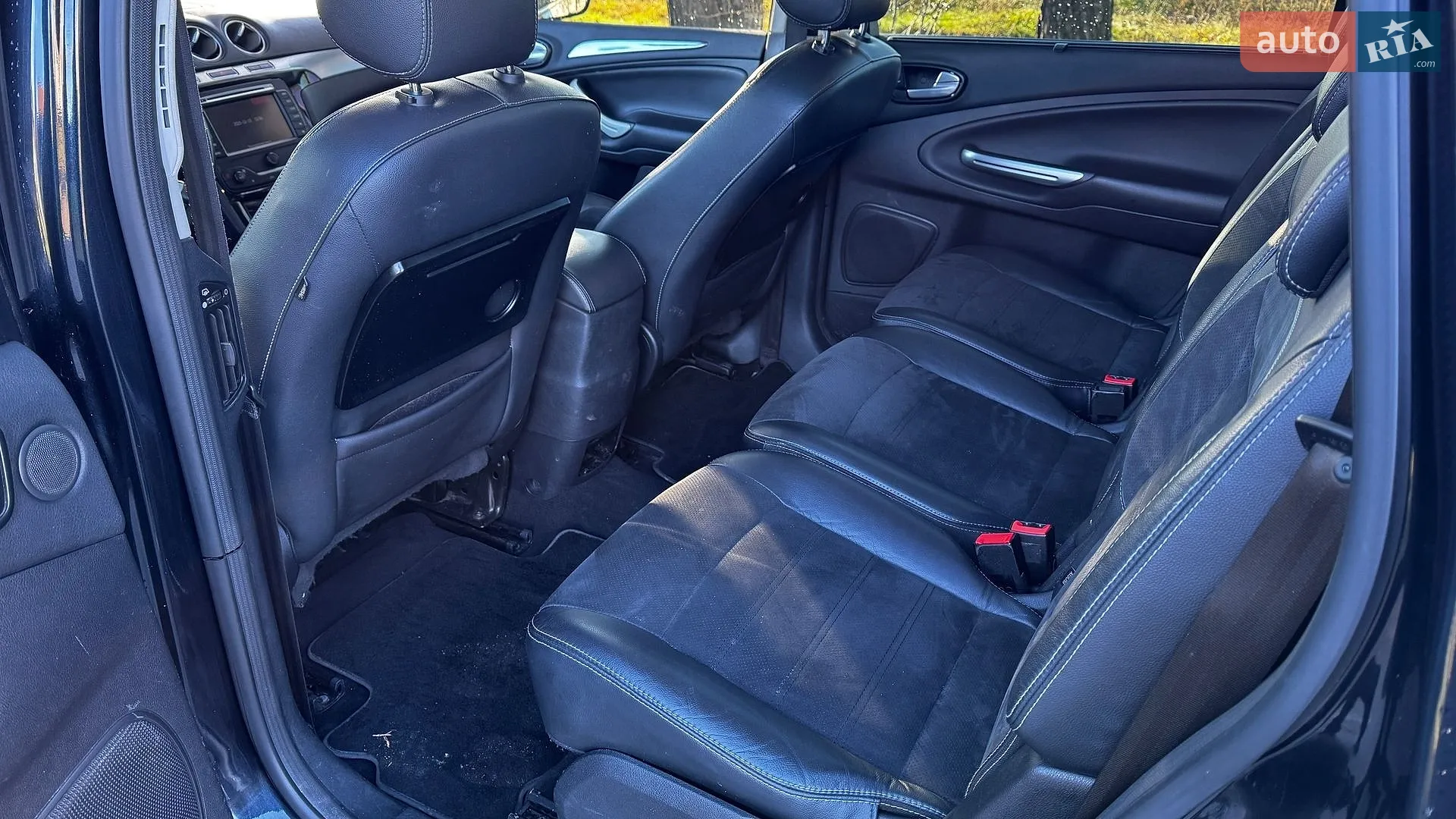 2011 Ford S-MAX - мініатюра 28