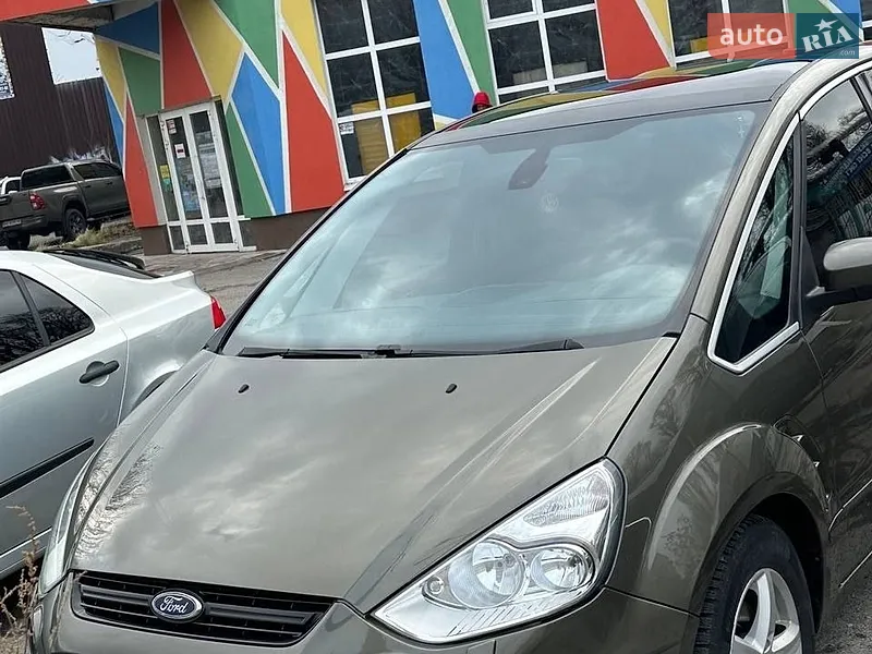 Ford S-Max