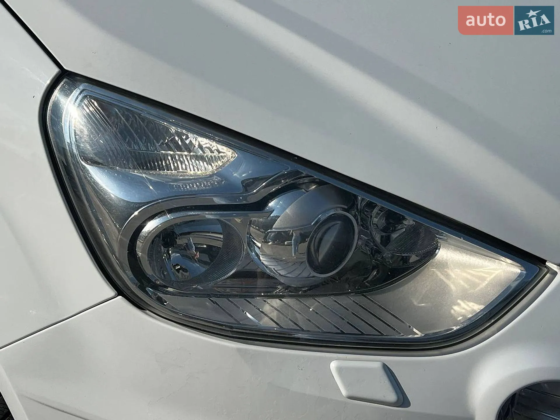 2012 Ford S-MAX - мініатюра 12
