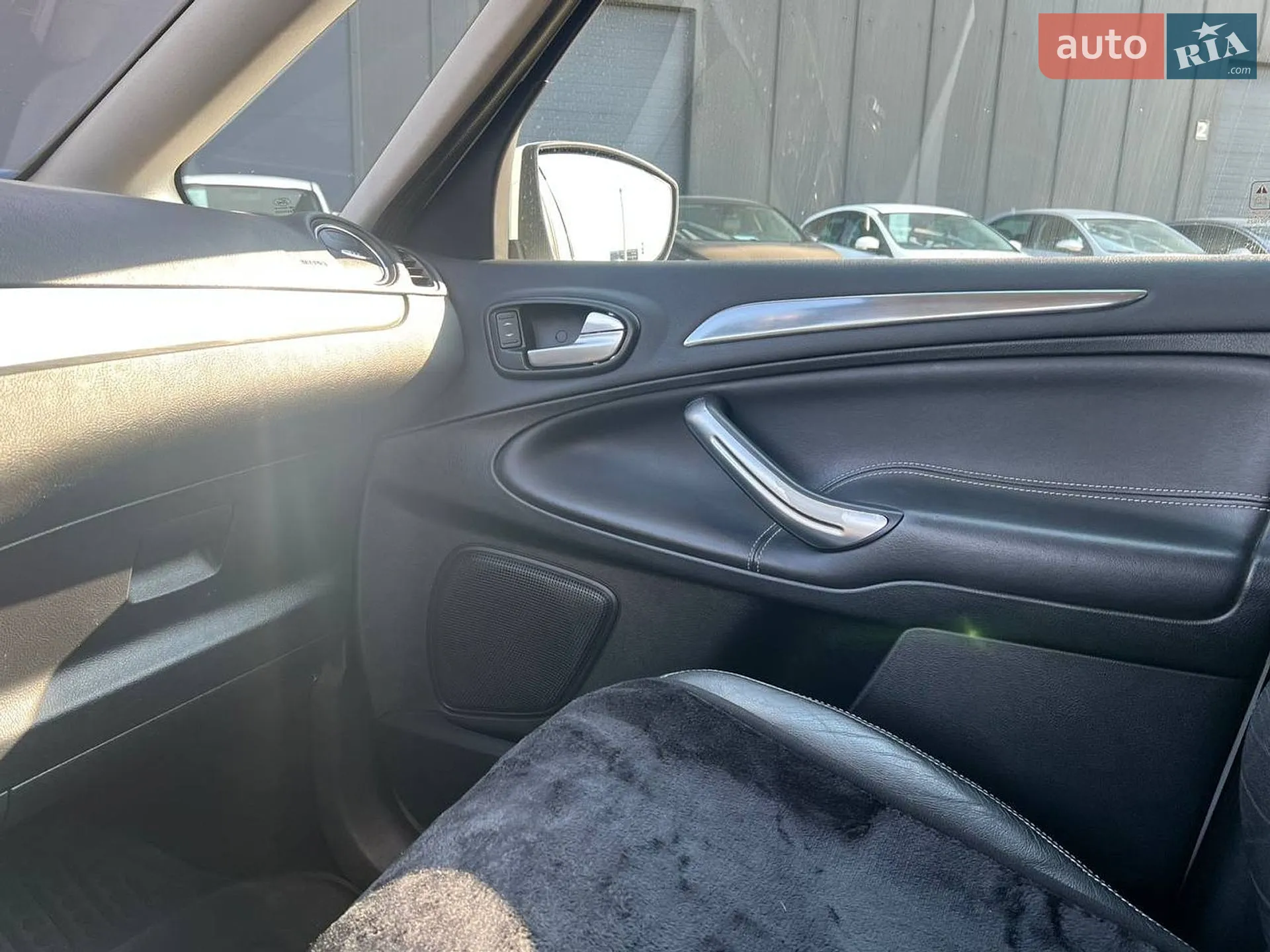 2012 Ford S-MAX - мініатюра 34