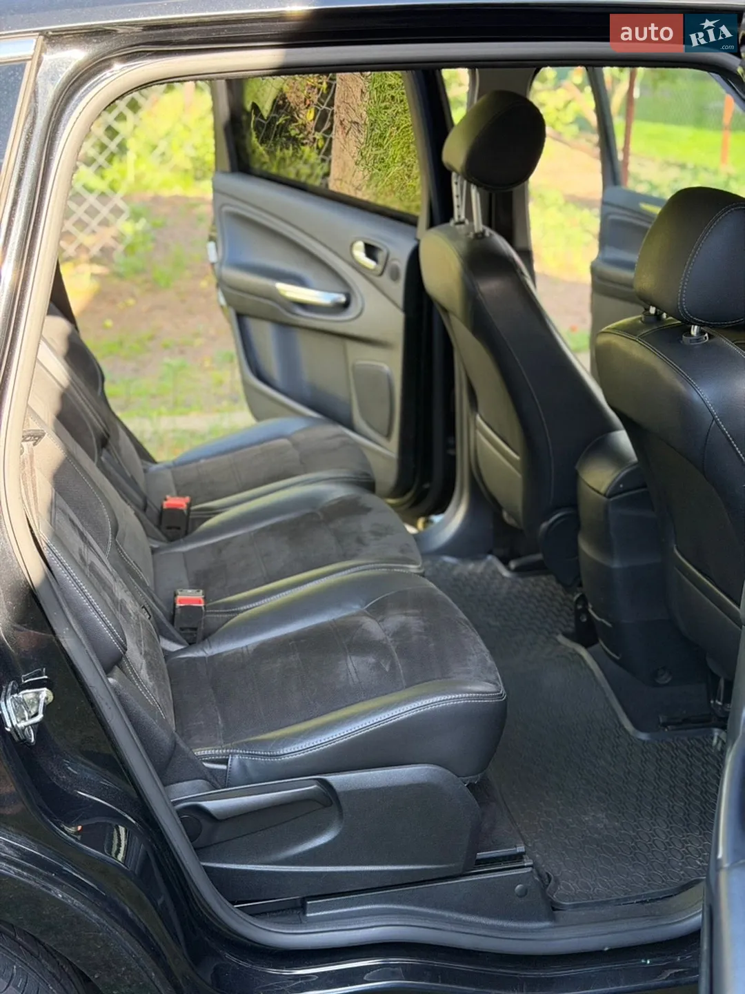 2012 Ford S-MAX - мініатюра 15