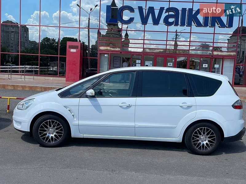 Ford S-Max