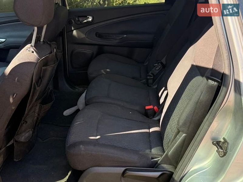 Минивэн Ford S-Max 2006 в Харькове