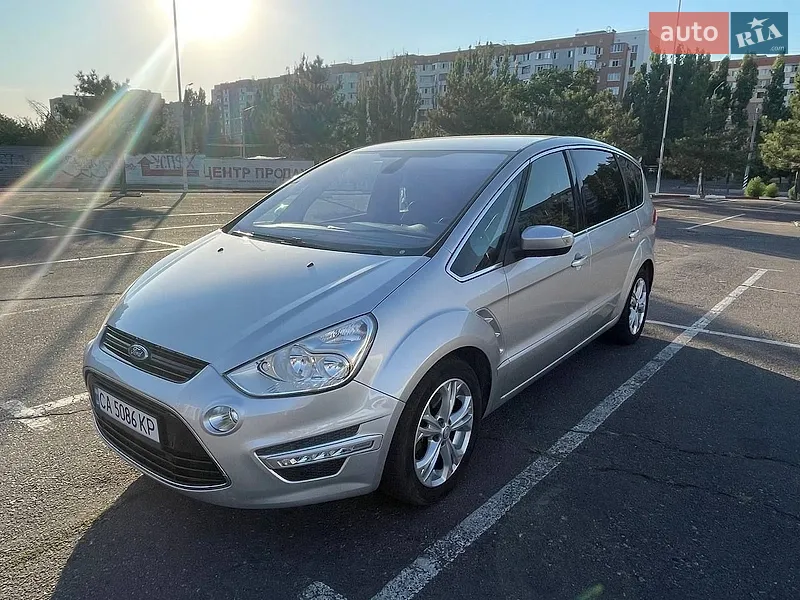Ford S-Max