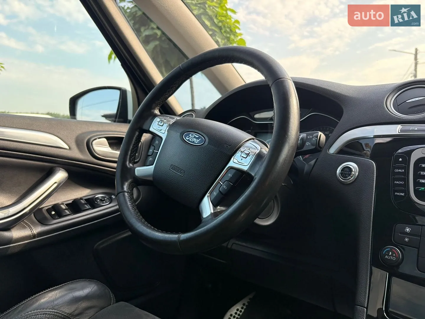 2013 Ford S-MAX - мініатюра 29