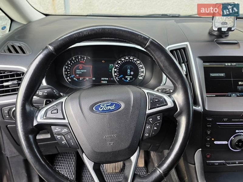 Минивэн Ford S-Max 2016 в Рахове