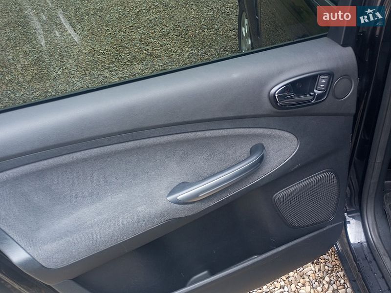Мінівен Ford S-Max 2007 в Долині