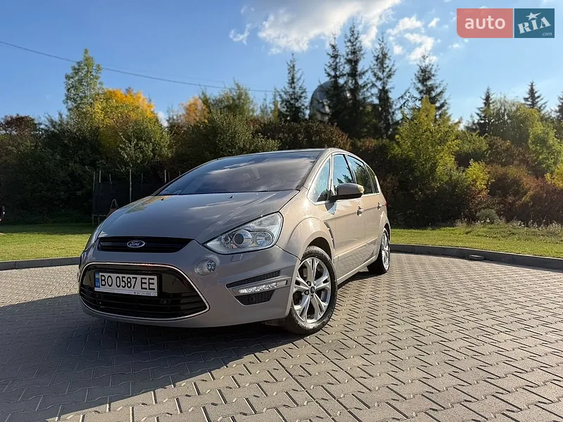 Ford S-Max 2011