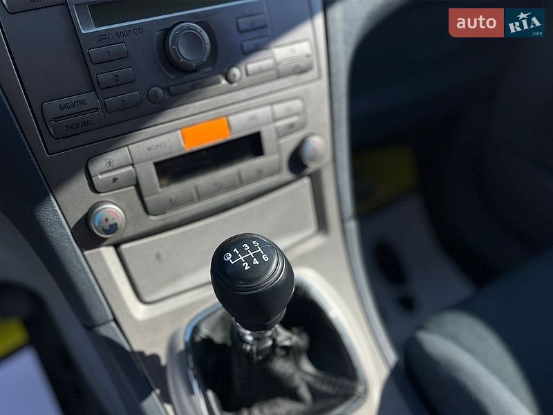 Минивэн Ford S-Max 2007 в Мукачево