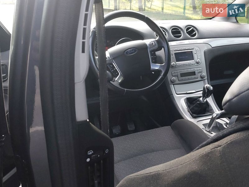 Минивэн Ford S-Max 2009 в Ровно фото 20 Минивэн Ford S-Max 2009 в Ровно