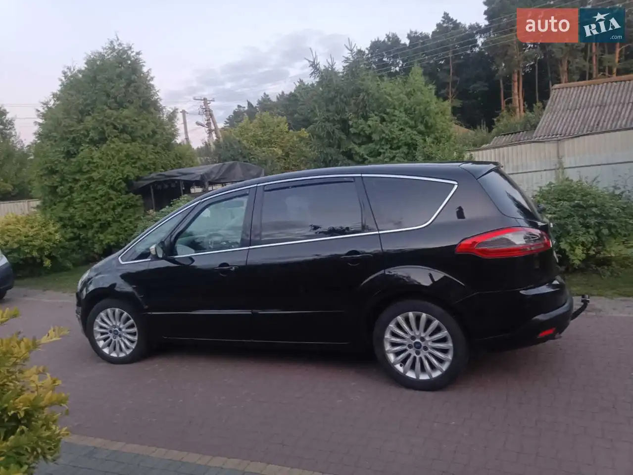 2011 Ford S-MAX - мініатюра 17