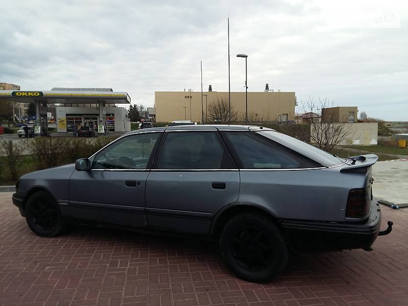 Седан Ford Scorpio 1989 в Ровно