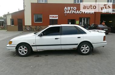 Седан Ford Scorpio 1990 в Березному