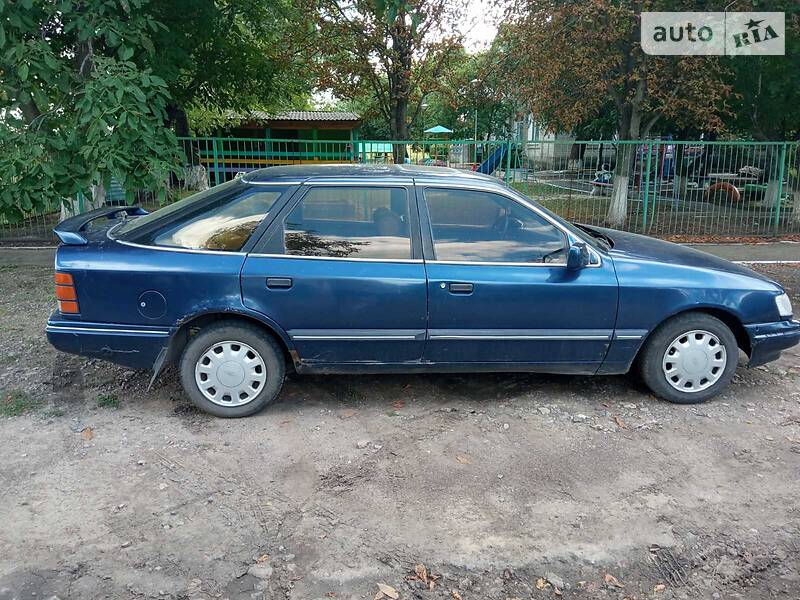 Ford Scorpio