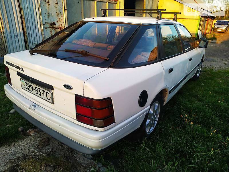 Хэтчбек Ford Scorpio 1987 в Дрогобыче
