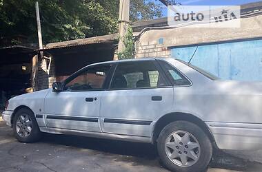 Седан Ford Scorpio 1990 в 
