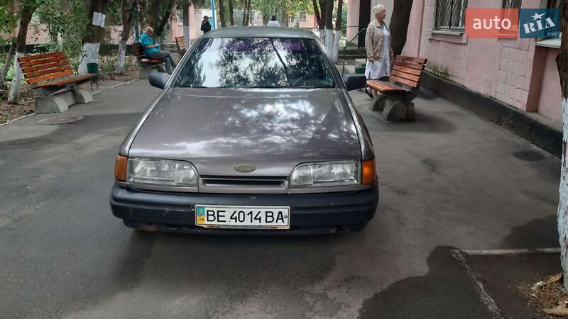 Седан Ford Scorpio 1987 в Николаеве