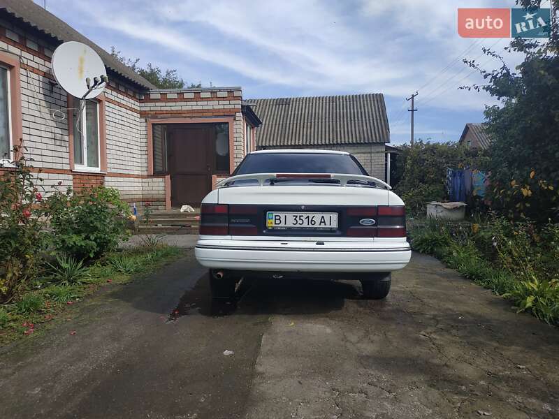 Хетчбек Ford Scorpio 1992 в Полтаві