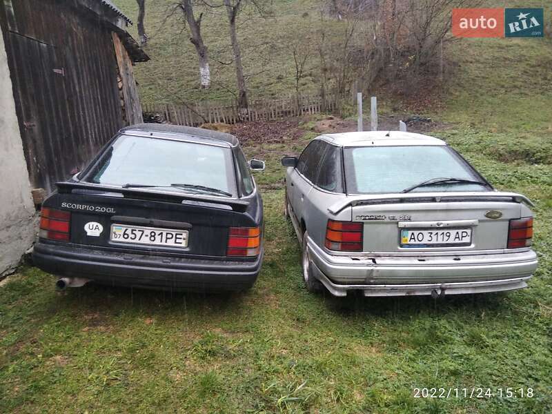 Лифтбек Ford Scorpio 1985 в Воловце