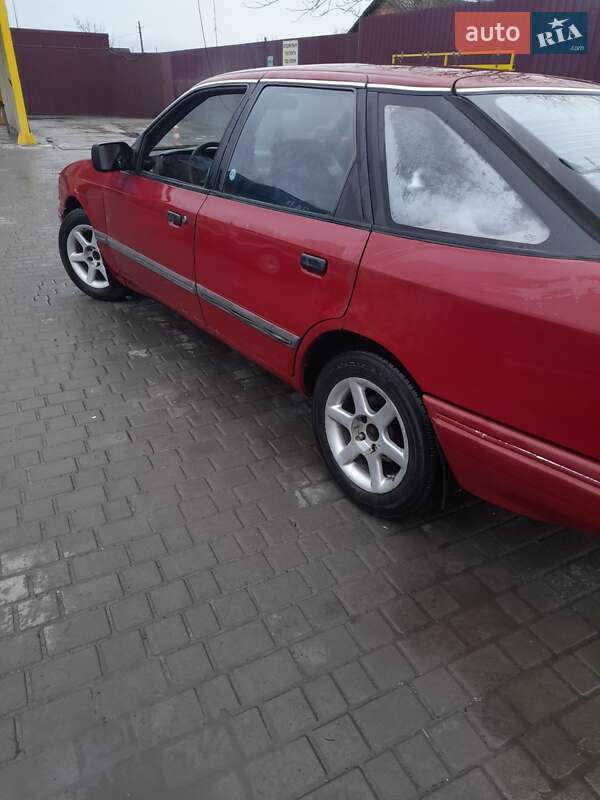 Седан Ford Scorpio 1986 в Володимирі