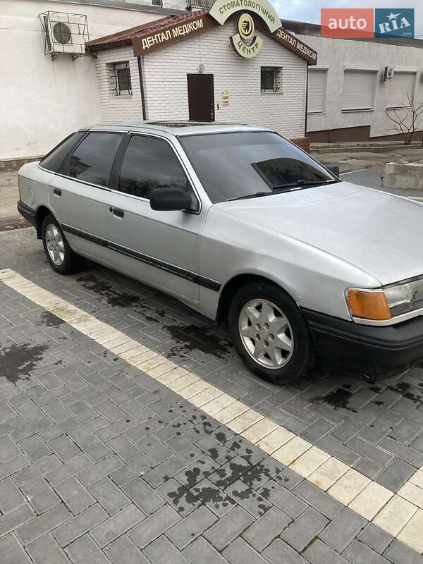 Лифтбек Ford Scorpio 1989 в Кропивницком