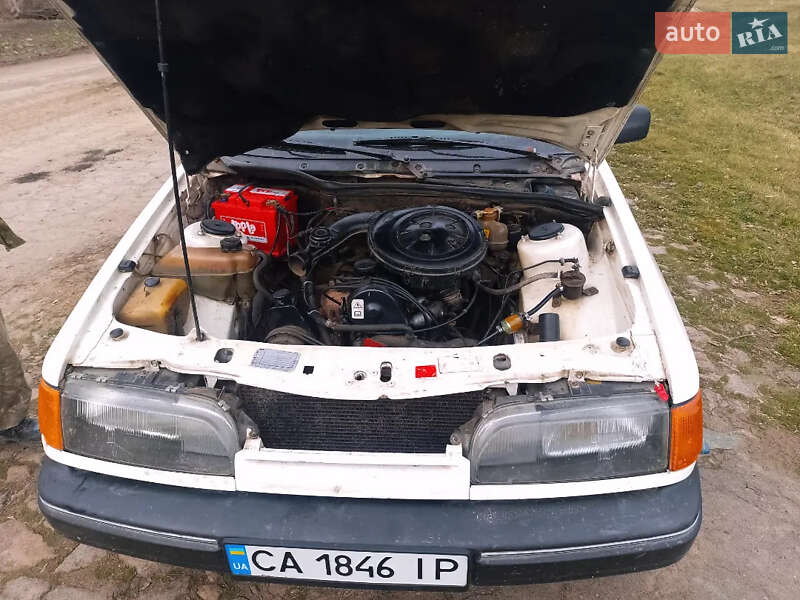 Ліфтбек Ford Scorpio 1985 в Новоархангельську